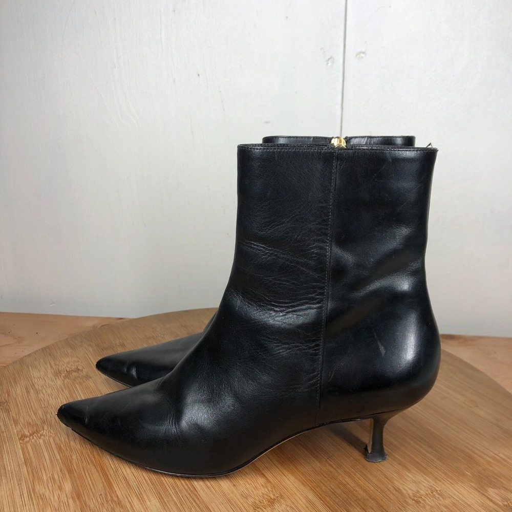 M Gemi women size 37 shoes black Leather Zip Up Heels Classic Career Ankle boots